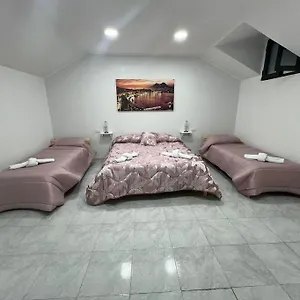 https://home-lucia.hotels-amalfi.com